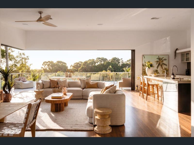 7 Birdhaven Close, Coolum Beach — photo 1 of 5