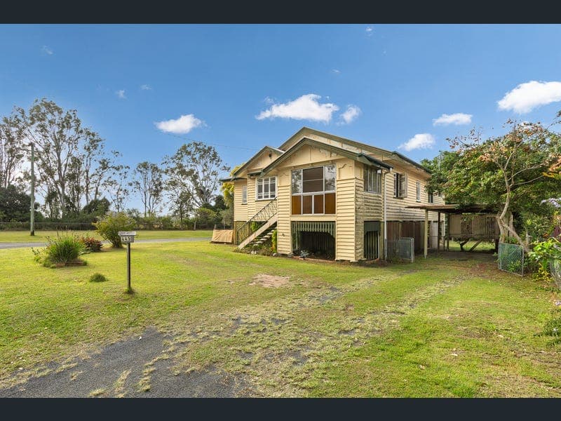 445 Lennox Street, Maryborough — photo 1 of 5