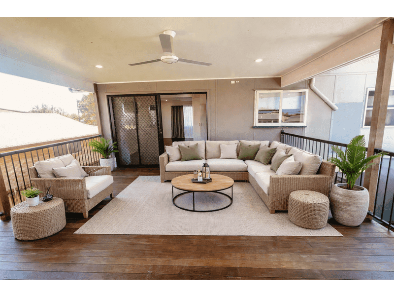 3 Stewart st, Walkerston — photo 1 of 5