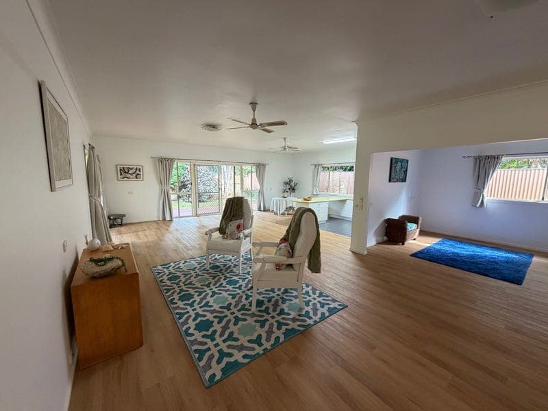 38 Noyes Parade, Karragarra Island — photo 1 of 5