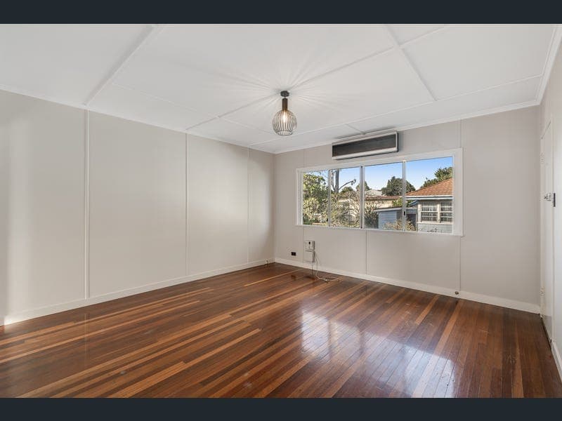 21 Kelly Street, Harlaxton — photo 1 of 5