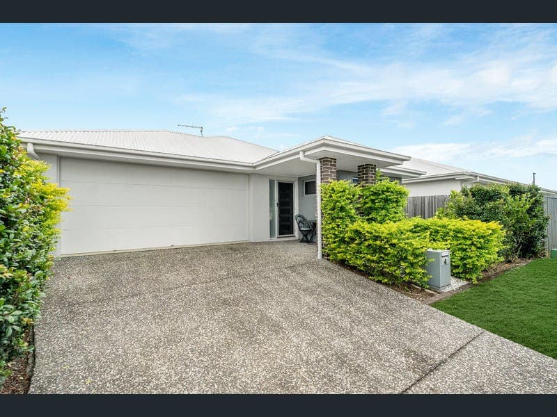 4 Lucien Street, Nirimba — photo 1 of 5