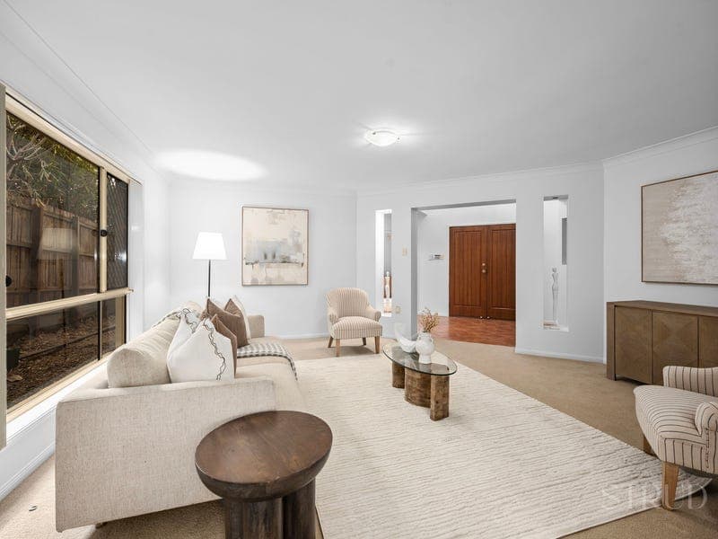 15 Chestnut Place, Forest Lake — photo 1 of 5