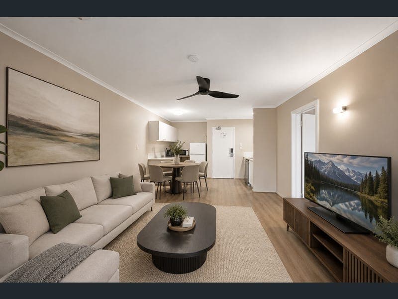 19/49 Russell Street, South Brisbane — photo 1 of 5
