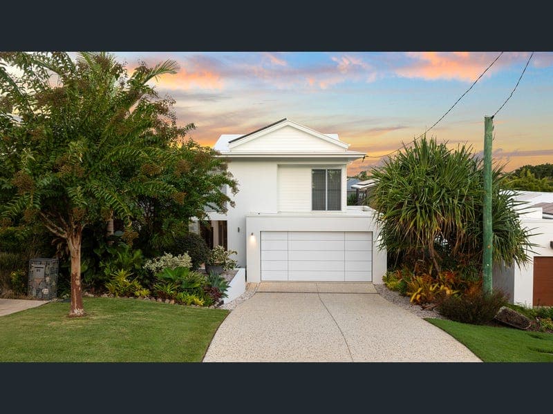 25 Hendry Street, Tewantin — photo 1 of 5