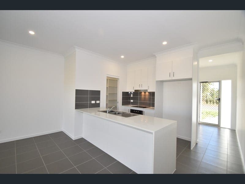35 Harrow Street, Cambooya — photo 1 of 5