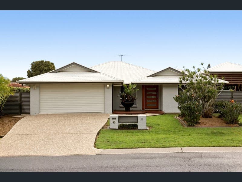 9 Manor Street, Taigum — photo 1 of 5