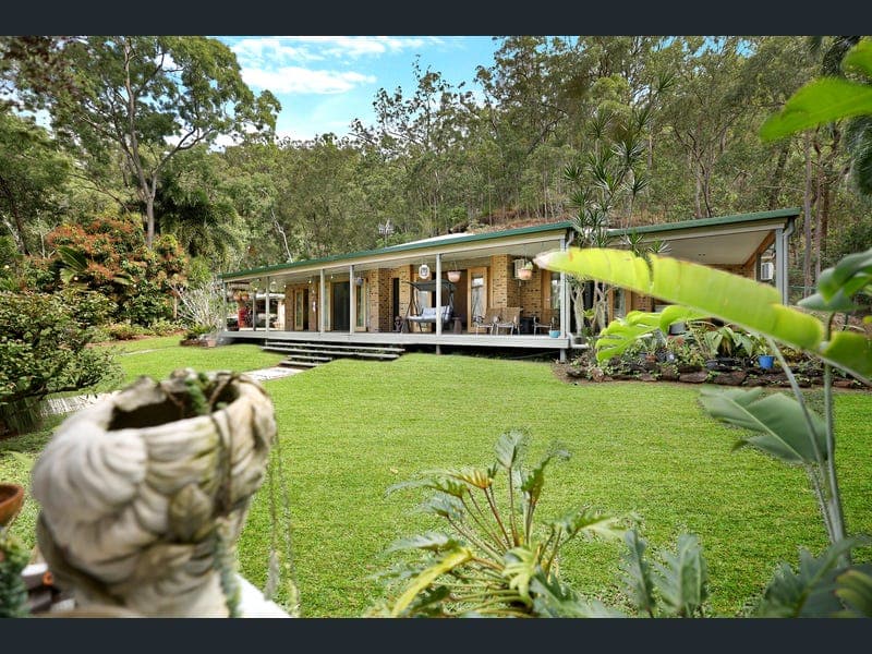 55-61 Hickey Close, Gordonvale — photo 1 of 5