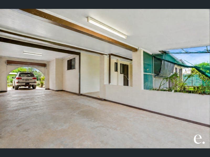 67 Vaughan Street, Mareeba — photo 1 of 5