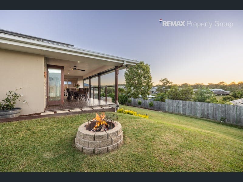4 Managers Court, Jones Hill — photo 1 of 5