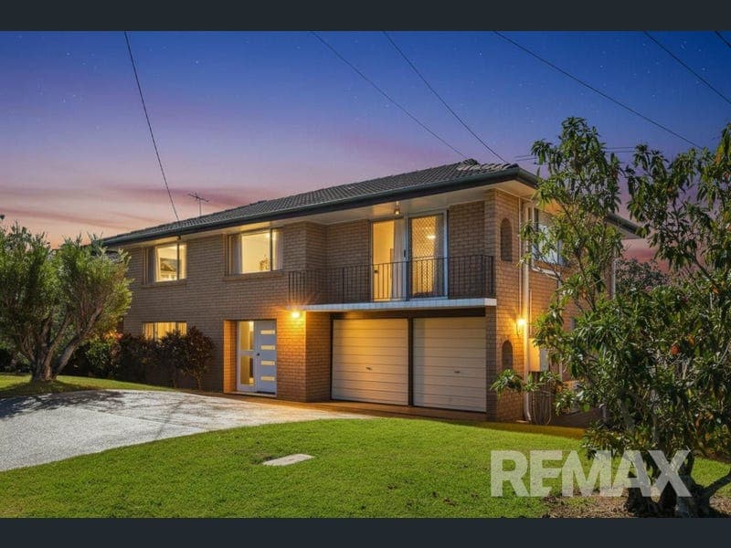 4 Eurobin Crescent, Ferny Hills — photo 1 of 5