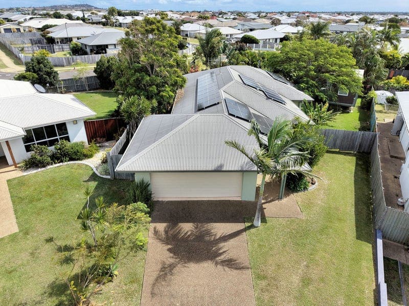 30 Starfish Crescent, Bargara — photo 1 of 5