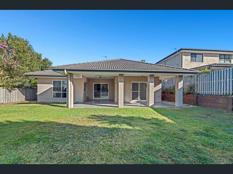 7 Kimberley Creek Road, Upper Coomera — photo 1 of 5