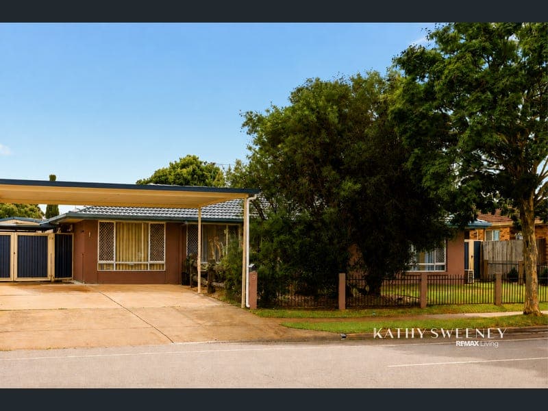 9 Summerfields Drive, Caboolture — photo 1 of 5