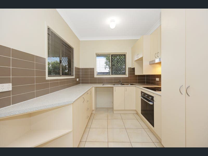 5 Channel Street, Bushland Beach — photo 1 of 5
