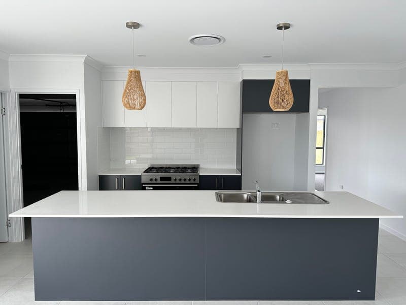 4 Coolamon Court, Urraween — photo 1 of 5