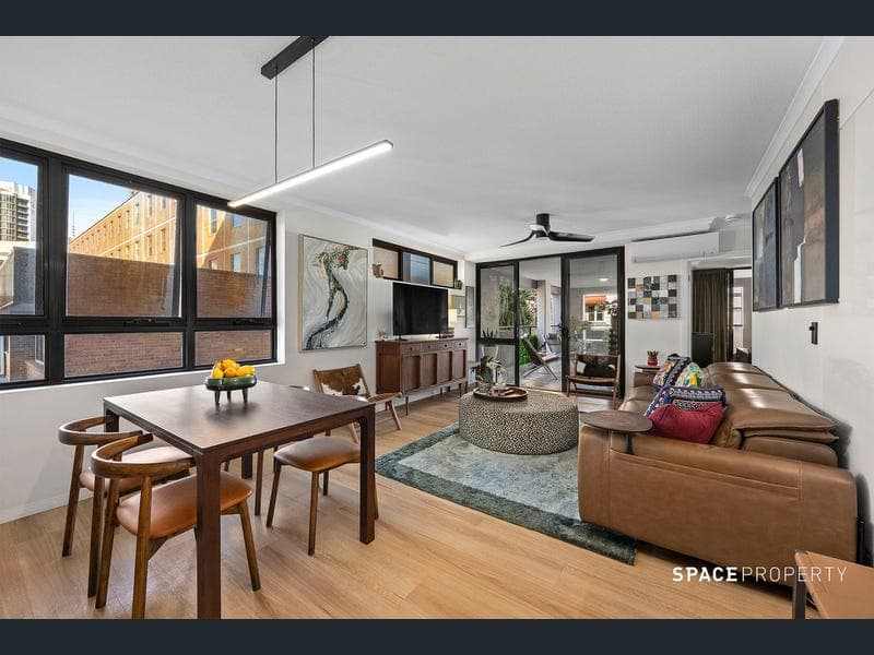 10/287 Wickham Terrace, Spring Hill — photo 1 of 5
