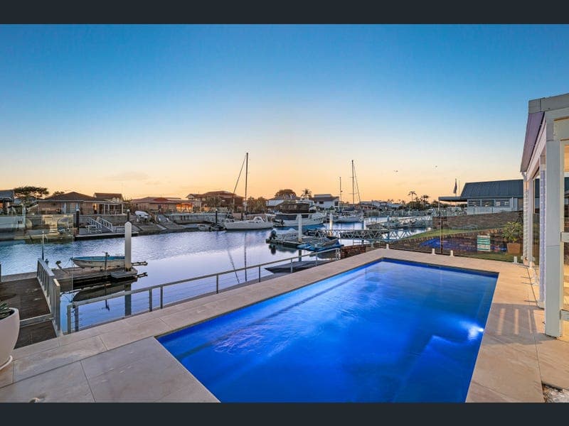 26 O'Grady Drive, Paradise Point — photo 1 of 5