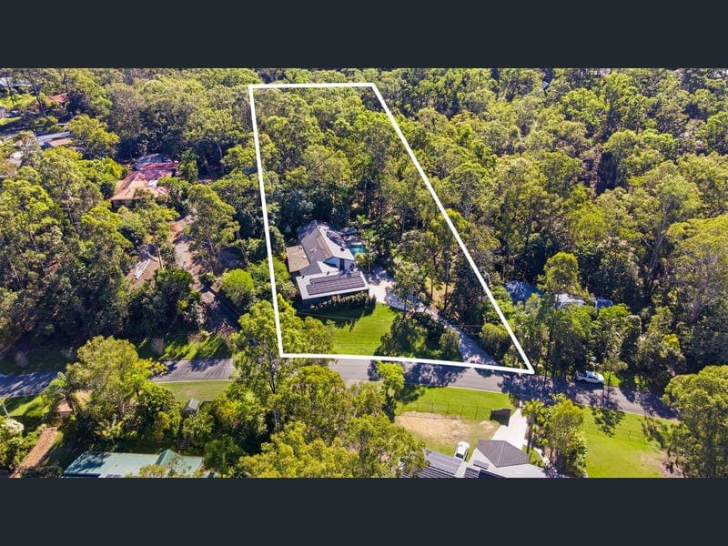 36 Montego Court, Eatons Hill — photo 1 of 5
