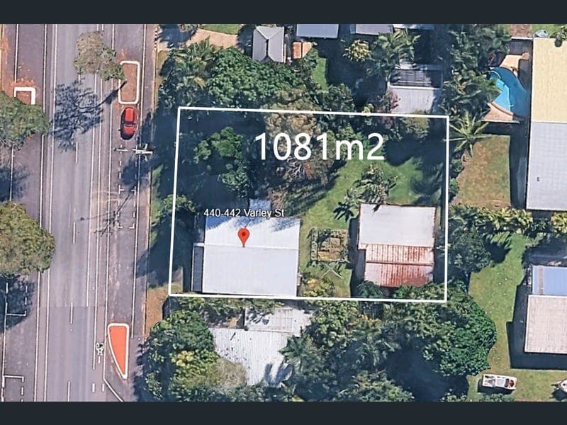 440-442 Varley Street, Yorkeys Knob — photo 1 of 5
