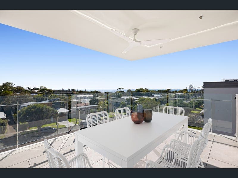 401/48 King Street, Kings Beach — photo 1 of 5