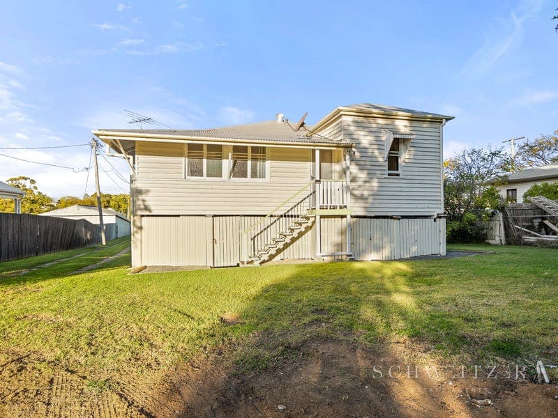 59 Lusitania Street, Newtown — photo 1 of 5