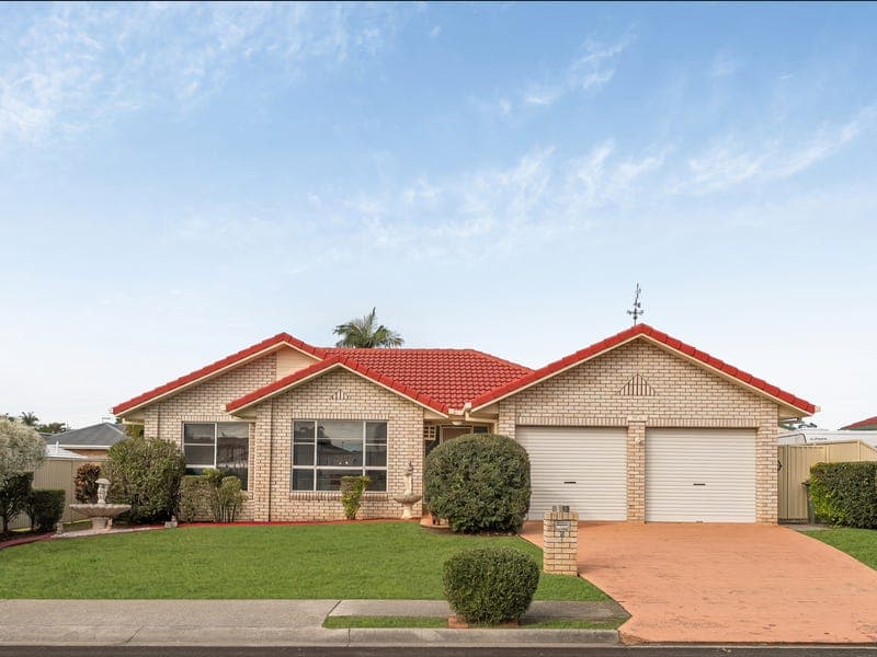 5 Paperbark Street, Murrumba Downs — photo 1 of 5