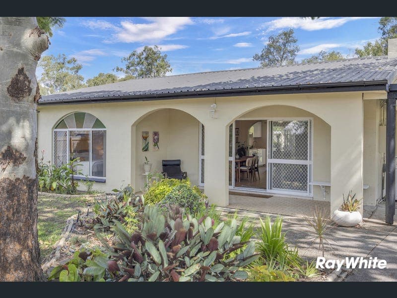 2 Darcy Lane, One Mile — photo 1 of 5