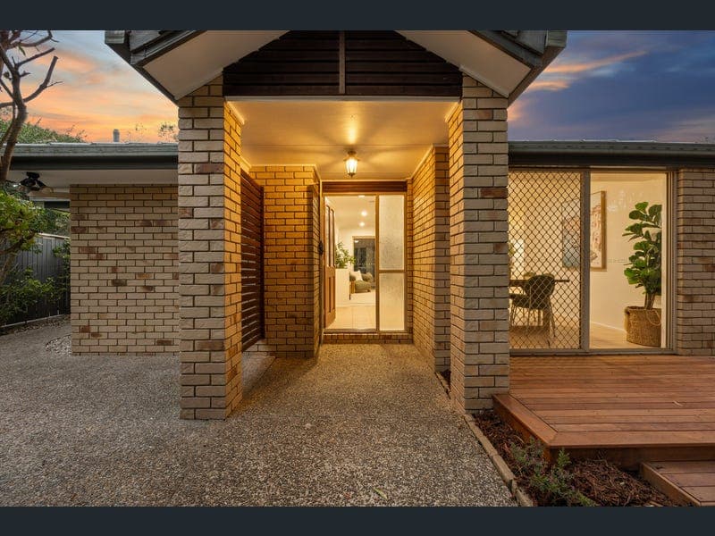 38 Narrabeen Road, Albany Creek — photo 1 of 5