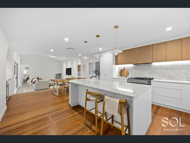 24 Boulter Street, Aspley — photo 1 of 5