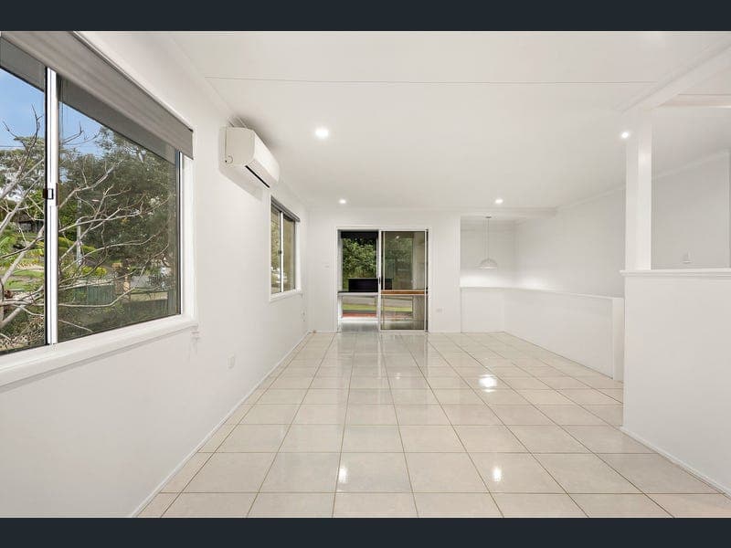 6 Latin Court, Rochedale South — photo 1 of 5