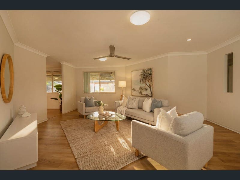 69 Albany Street, Sippy Downs — photo 1 of 5