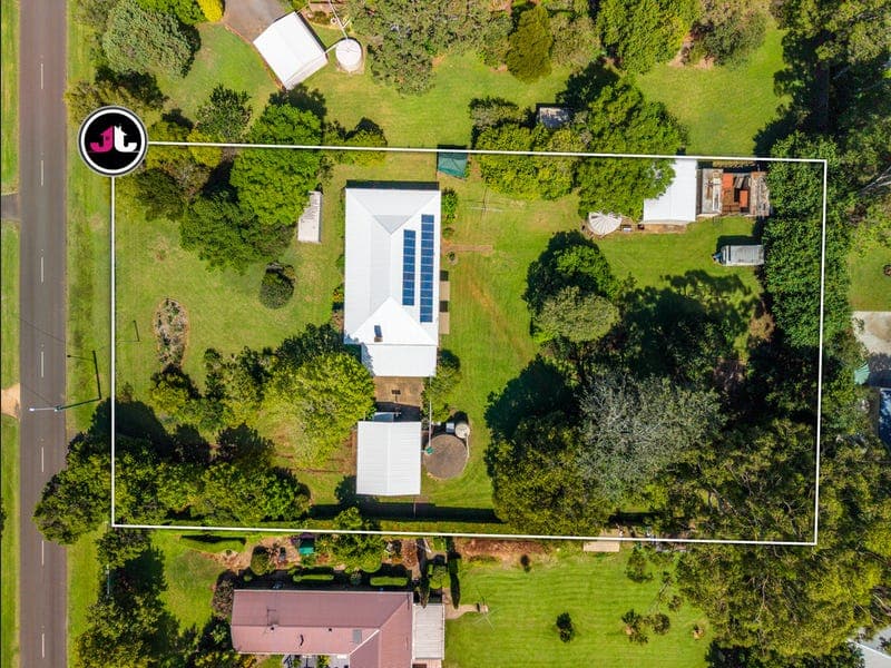8 Kuhls Road, Highfields — photo 1 of 5