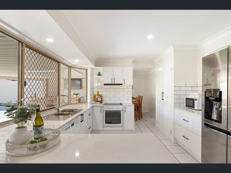 101 Pohon Drive, Tanah Merah — photo 1 of 5