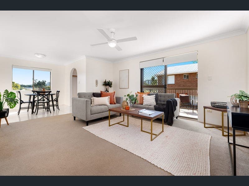 9/29 Beatrice Street, Greenslopes — photo 1 of 5