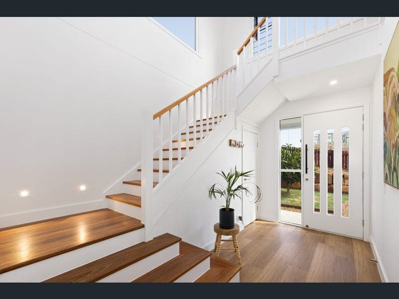 1/13 Red Berry Lane, Woombye — photo 1 of 5