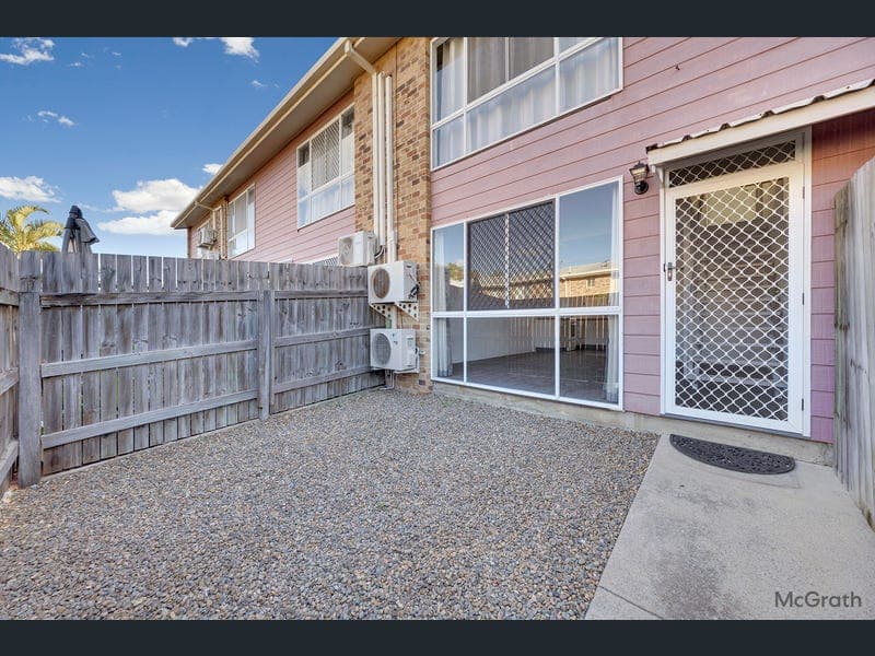 17/37 French Street, South Gladstone — photo 1 of 5