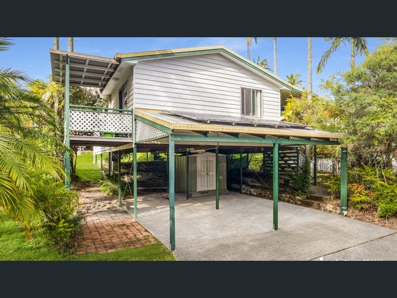 2 Willow Tree Close, Stapylton — photo 1 of 5