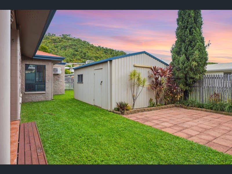 40 Rundle Street, Mount Louisa — photo 1 of 5
