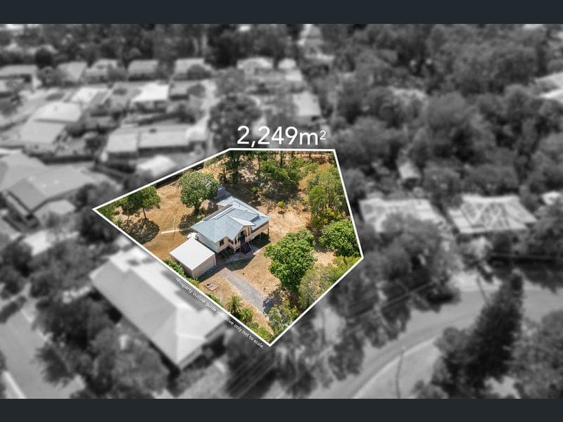 36 Albert Street, North Ipswich — photo 1 of 5