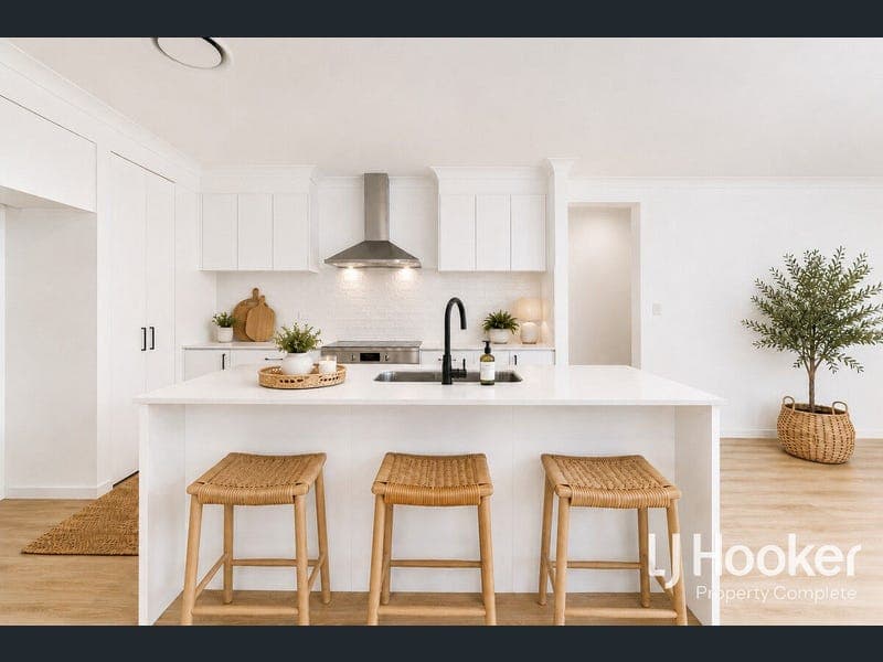 3 Banksia Crescent, Gleneagle — photo 1 of 5