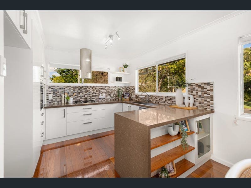 74 Kylie Avenue, Ferny Hills — photo 1 of 5