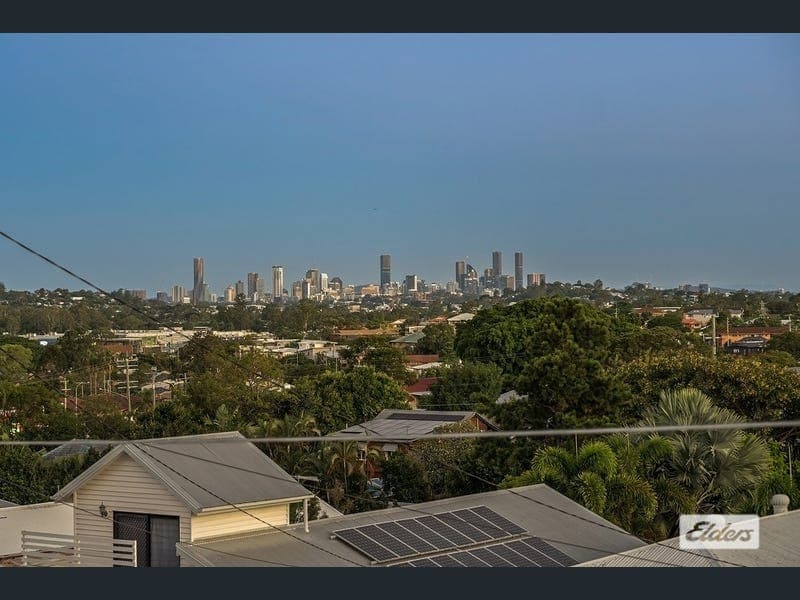 23 Drake Street, Everton Park — photo 1 of 5