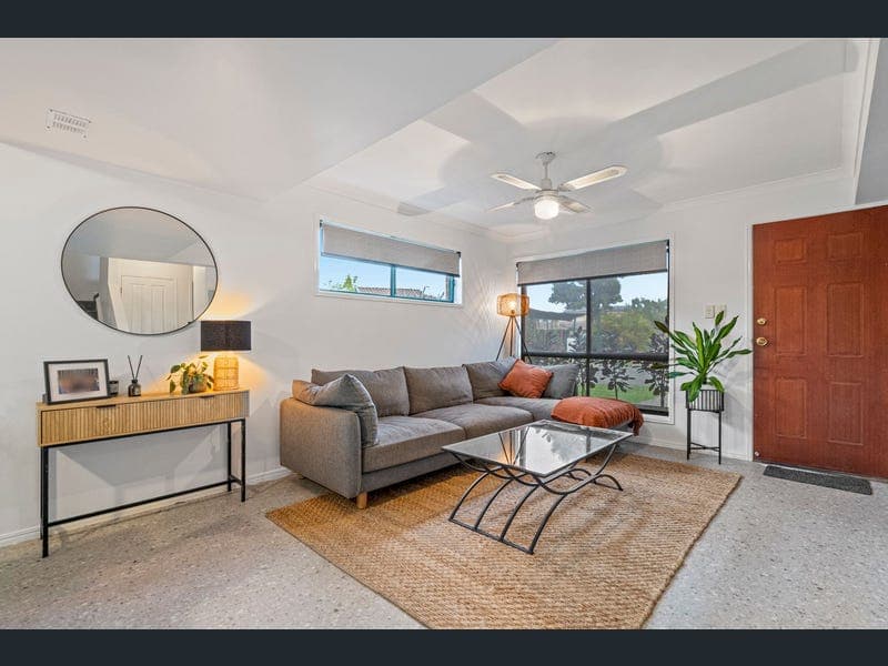 34/1 Koala Town Road, Upper Coomera — photo 1 of 5