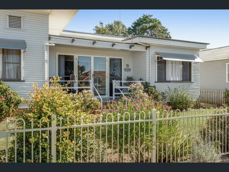15 Rosina Street, Newtown — photo 1 of 5