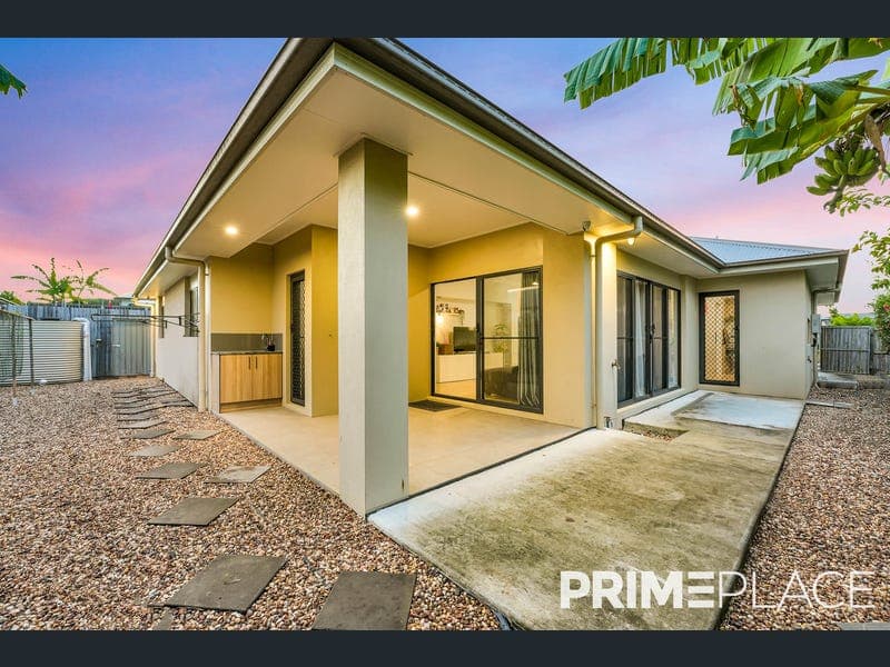 82 Palaszczuk Avenue, Collingwood Park — photo 1 of 5