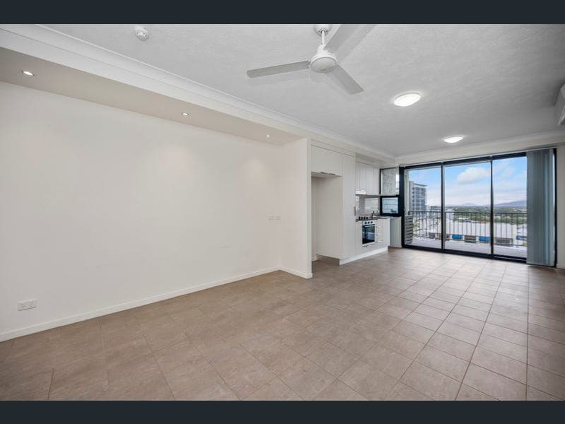 6/31 Blackwood Street, Townsville City — photo 1 of 5
