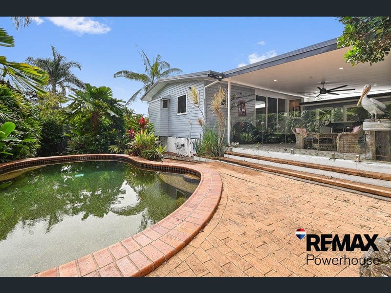 34 Passchendaele Street, Stratford — photo 1 of 5