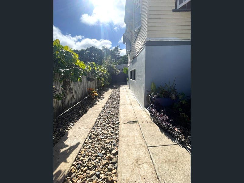 119 Seventh Avenue, Home Hill — photo 1 of 5