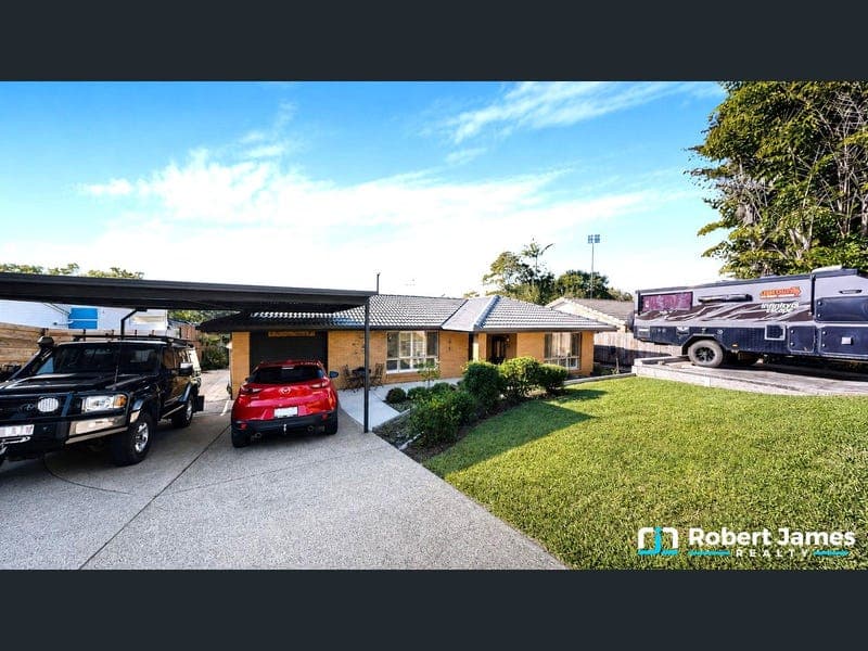 3 Hooper Crescent, Tewantin — photo 1 of 5